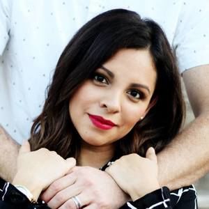 Meet your Posher, Claudia